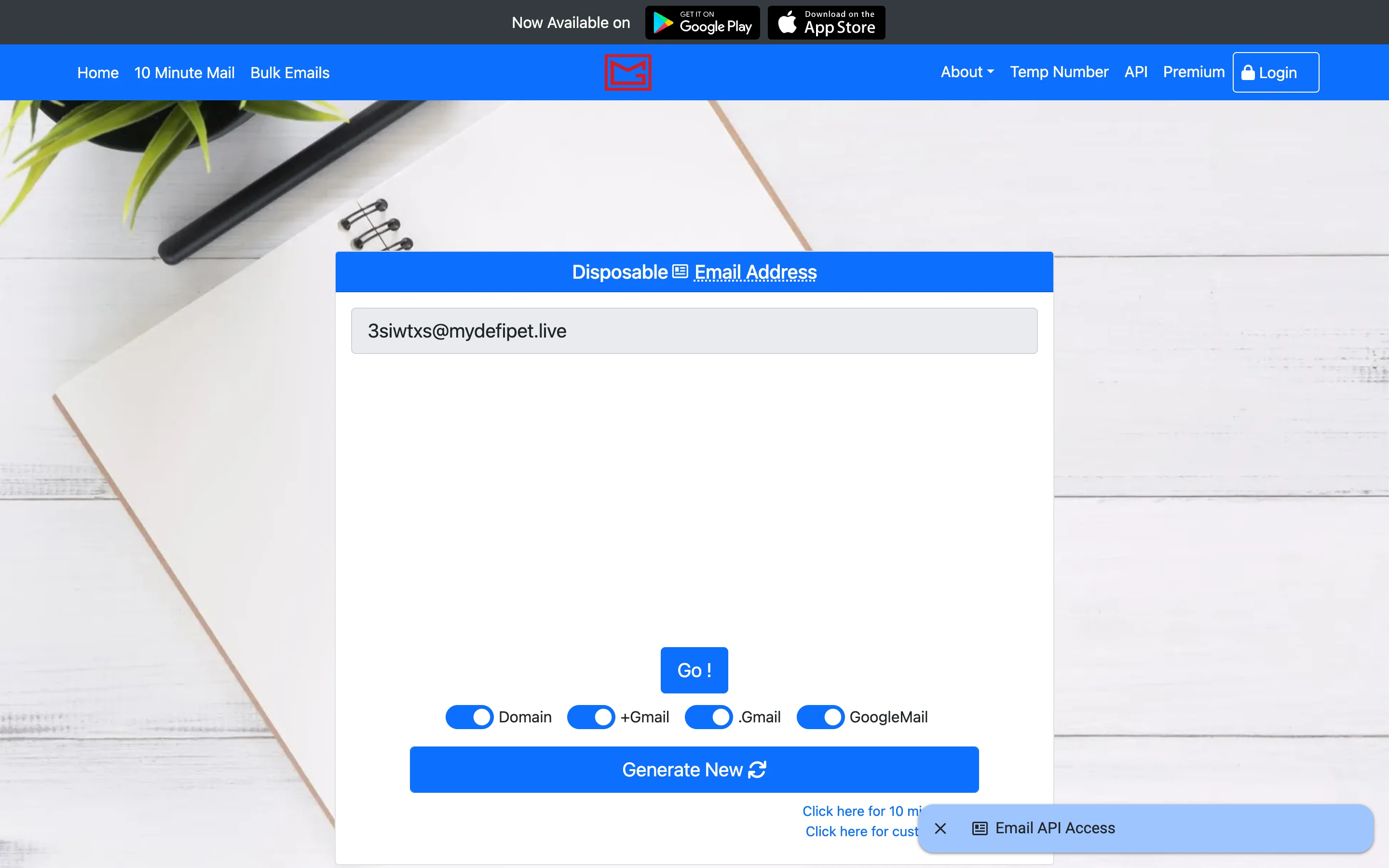 EMAILNATOR: панель Disposable Email Address с готовым временным адресом, переключатели Domain, Gmail и кнопка Generate New