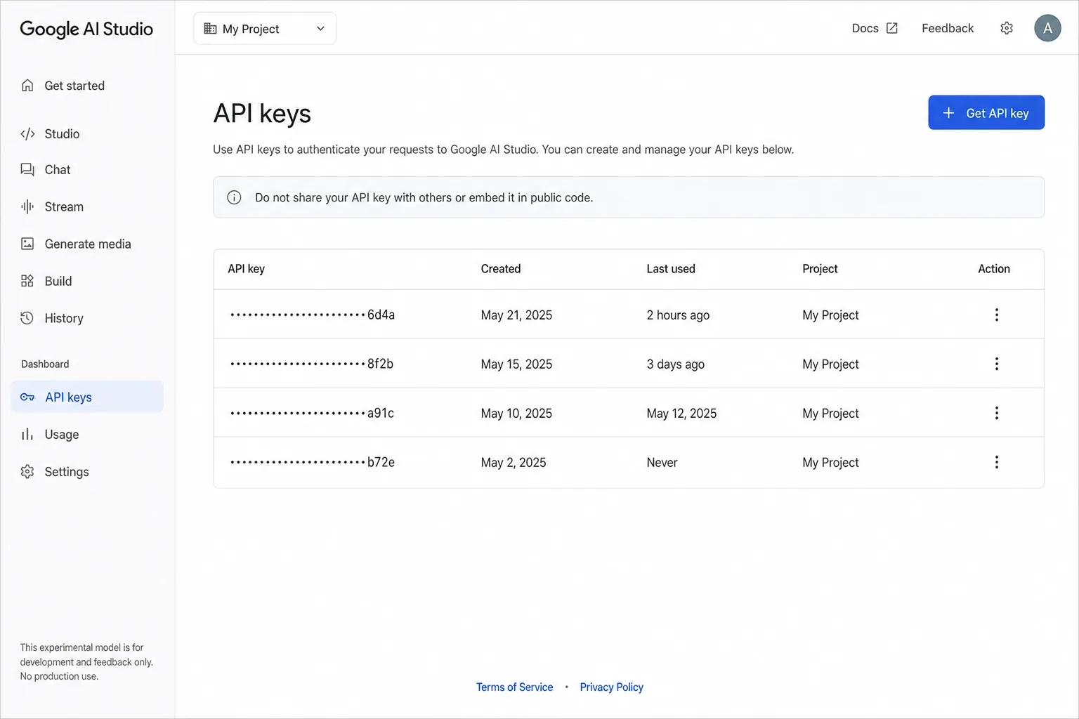 Экран Google AI Studio на английском с кнопкой Get API key и списком созданных ключей проекта